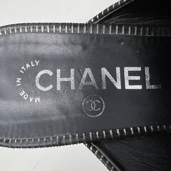 Chanel‎ Mules G33818 Laminated Calfskin Silver Black Striped CC Block Heel 40.5 - Picture 6 of 10
